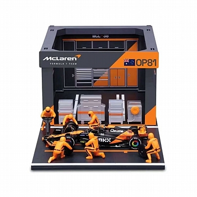F1 Pit Stop Mclaren 1/43: MCL38 (Oscar Piastri) - Bburago