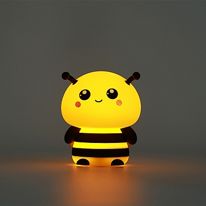 Φωτάκι Νυκτός από Σιλικόνη - Bee - iTotal Φωτάκι Νυκτός από Σιλικόνη - Bee - iTotal